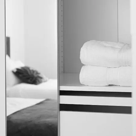 Espectacular Piso Reformado Al Lado Del Rio Turia Valencia