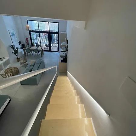 Maravilloso Loft Junto A Ciudad De Artes Y Ciencia דירה