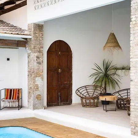 Maison Avec Piscine A バレンシア