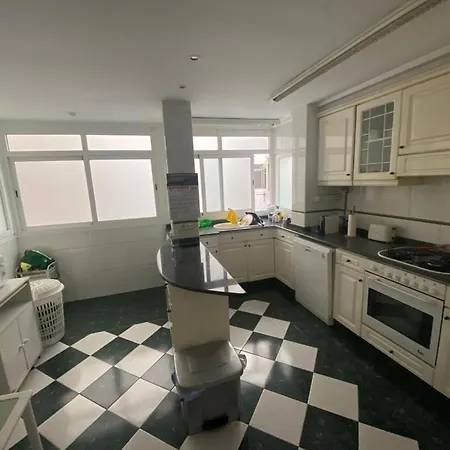 Séjour chez l'habitant Views-room 2 People Shared Flat *