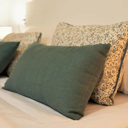 Appartamento Penthouse Duplex In A 4 Floors Spanish House -8 Min To Center By Metro *