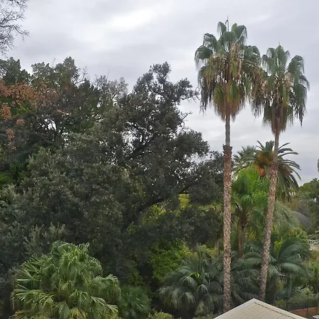 Centre, Garden View, Wifi