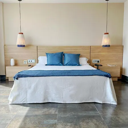 Hotel El Coso 3*
