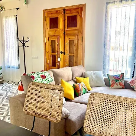 Casa Mediterranea- Les Mil I Nits Dom wakacyjny *