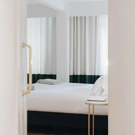 Mate Cosmo - Centre, 3* Valencia