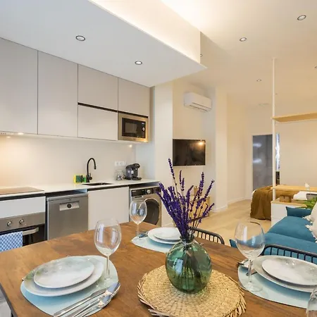 Florit Flats - The * Valencia