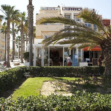 Guest house Malvarrosa Beach