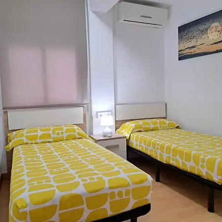 Centrico En Proximo Parada De Metro Angel Guimera * Valencia