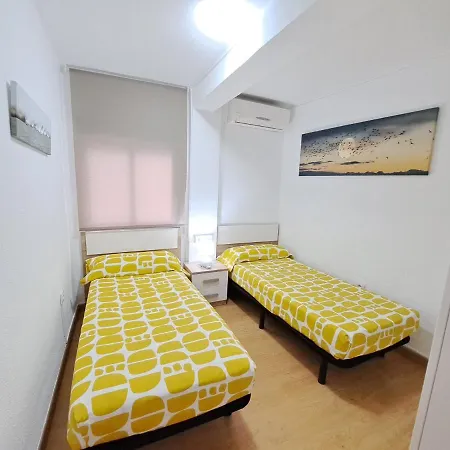 Centrico En Proximo Parada De Metro Angel Guimera Appartement Valencia