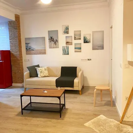 Rum i privatbostad Malvarrosa Private In Shared *