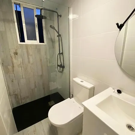 Privatunterkunft Malvarrosa Private In Shared Valencia