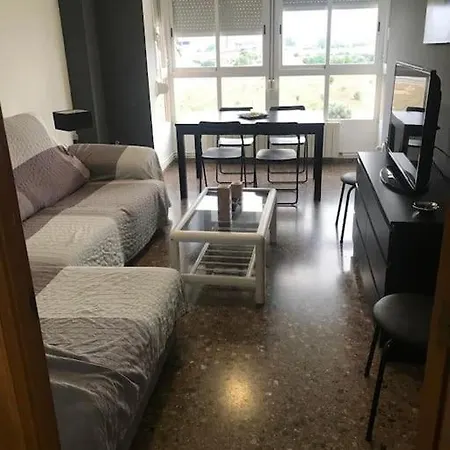 Comodo Y Espacioso Con Parking Διαμέρισμα *