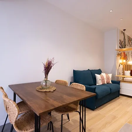 Florit Flats - The Apartment *