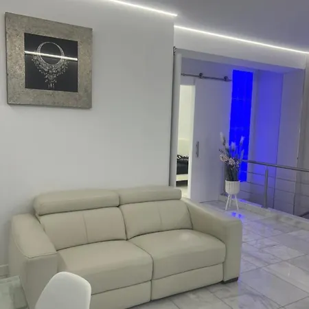 Сasa de vacaciones Deluxe House *