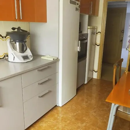 Blasco Ibanez Double With Private Bathroom In Shared Habitación en casa particular