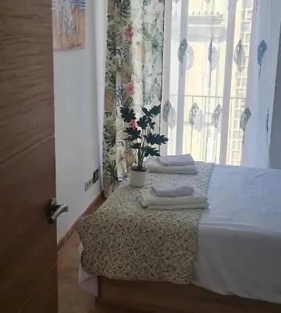 Διαμέρισμα Mediterraneo By Neohotels-centro 8 Min By Metro 4*