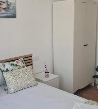 Mediterráneo By Neohotels-centro 8 Min By Metro Apartamento