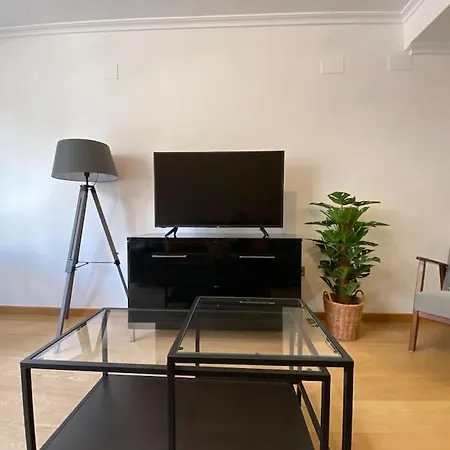 Executive Style Near Downtwon