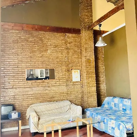 Atico Loft Abuhardillado Frente A Ruzafa - Pets Friendly, Wifi Apartment