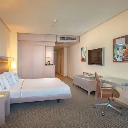 メリア ホテル 4*