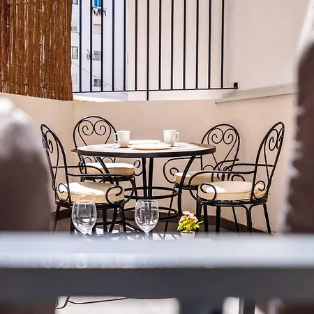 Quality With Homely Decor *