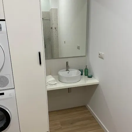 Carbonell Flats L By Vivo Gc