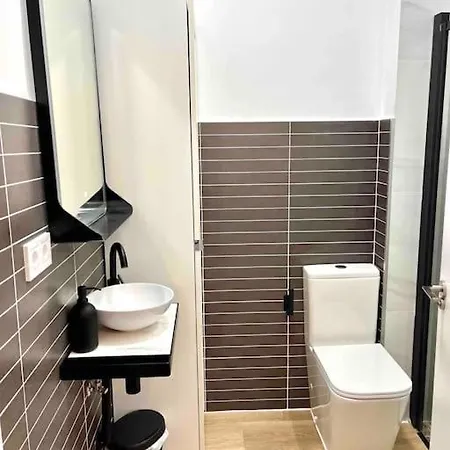 Acogedor 5 Personas Apartamento