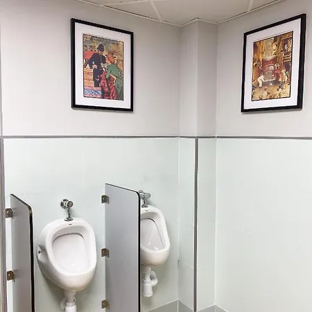 The Pod Blasco Хостел