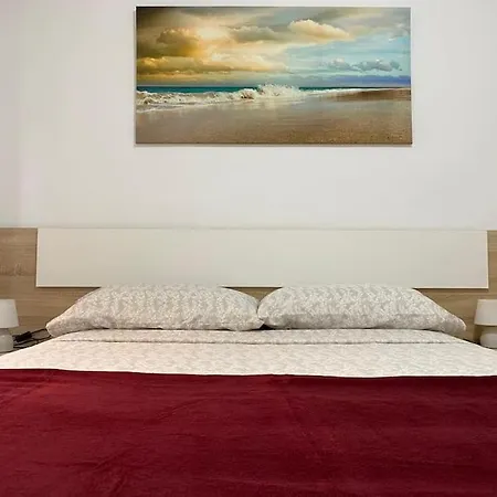 Puerto Playa Oceanografico Yulia דירה