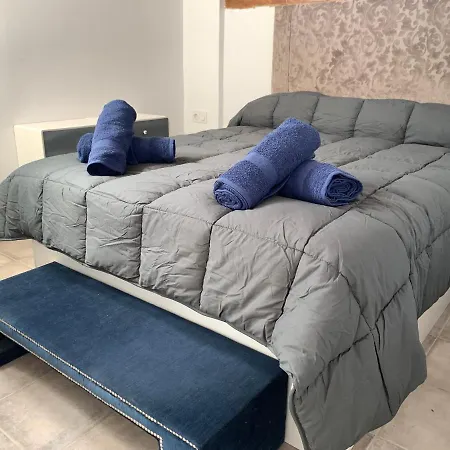 Rest מלון ולנסיה