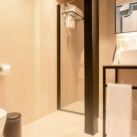 Otel The Valentia Corretgeria