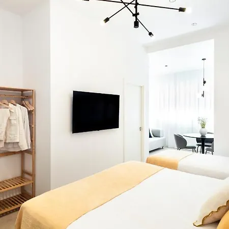 Blanq Marina Lägenhetshotell 4*