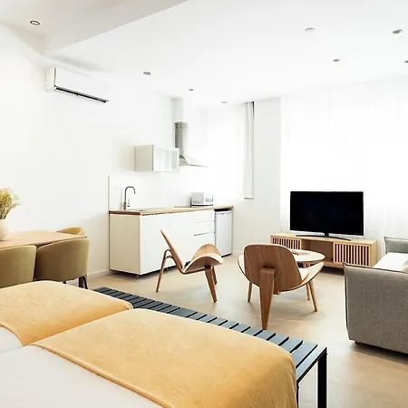 Hotel apartamentowy Blanq Marina *