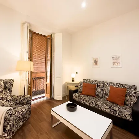 Market - Queen Square - Mid-term * Valencia