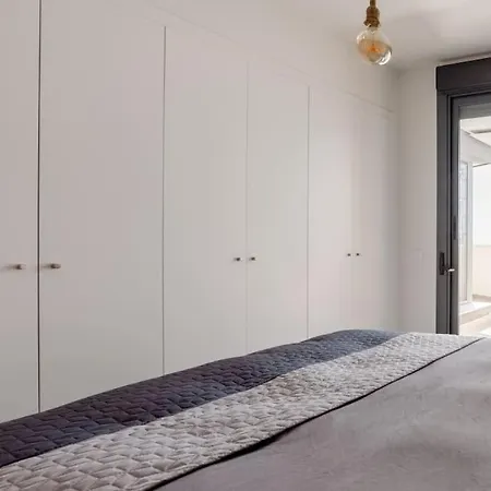 Precioso Apartamento En Residencial Con Piscina バレンシア