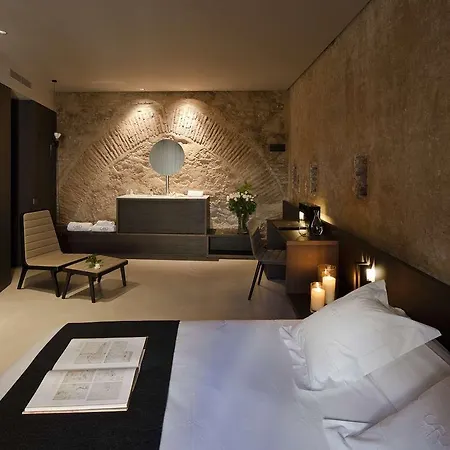 Otel Caro
