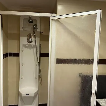 Precioso Junto Al Centro Con Garaje Apartamento Valência