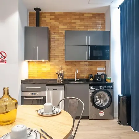 Precioso Loft En 아파트