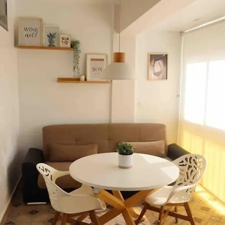 Apartament Precioso Con Vistas Al Mar. Piscina. *