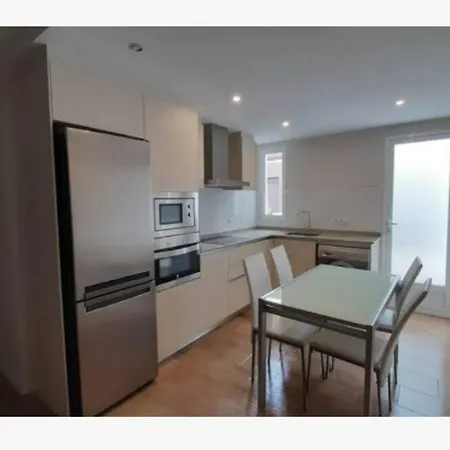 Welcome Céntrico De Diseño En Calle Tres Forques *