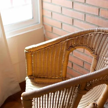 アパート 15 Min. Metro Ride To The Center バレンシア