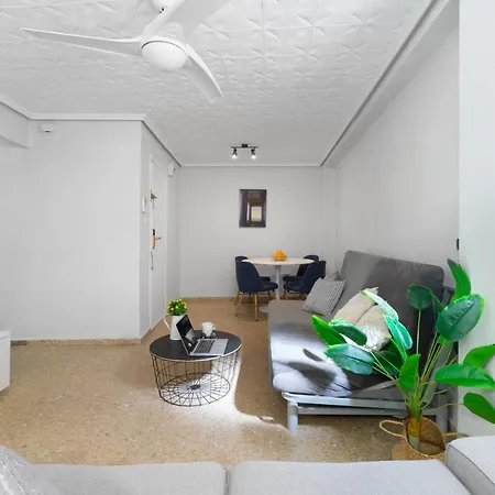 Apartamento Con Ubicacion Ideal: Playa Y Centro * Valencia