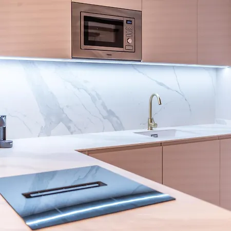 Market - Ciutat Vella, Exclusively For Families - Mid-term *