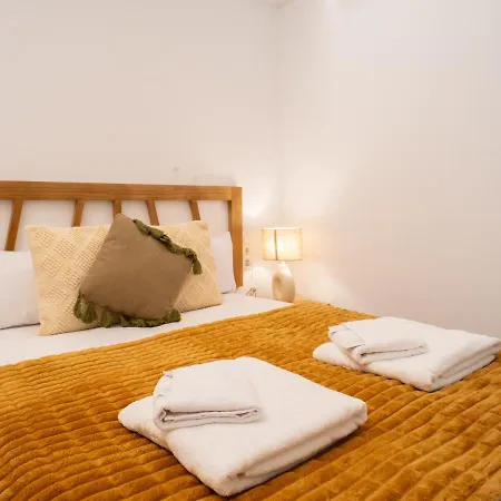 Market - Ciutat Vella, Exclusively For Families - Mid-term *