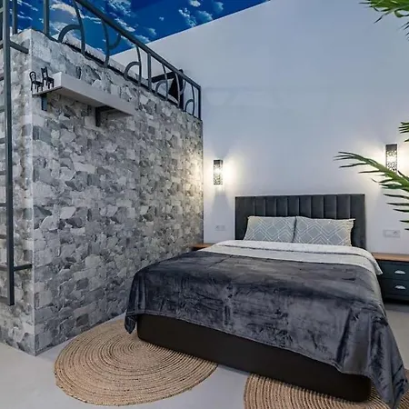 Fantastic Loft With An Exquisite Design Apartment *