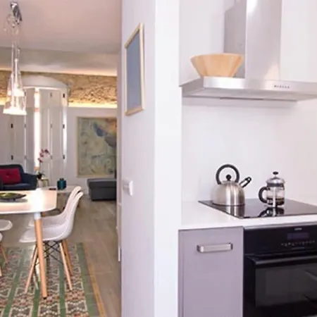 Heart Of Trendy Area Of Russafa With Lovely Terrace ! Au Coeur De Ruzafa Avec Belle Terrasse !