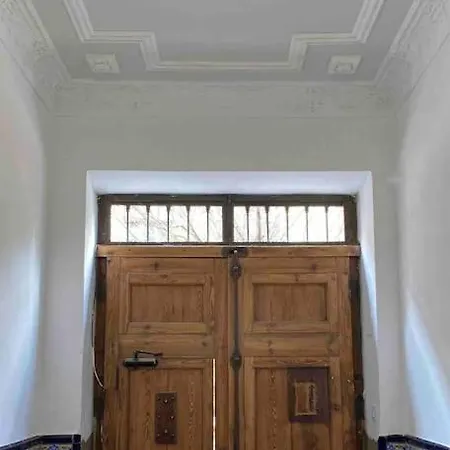 Heart Of Trendy Area Of Russafa With Lovely Terrace ! Au Coeur De Ruzafa Avec Belle Terrasse ! *