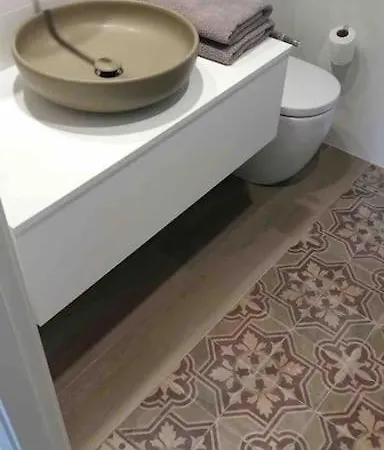 Heart Of Trendy Area Of Russafa With Lovely Terrace ! Au Coeur De Ruzafa Avec Belle Terrasse ! * Valencia