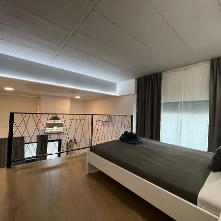 Carbonell 1 Hotel apartamentowy