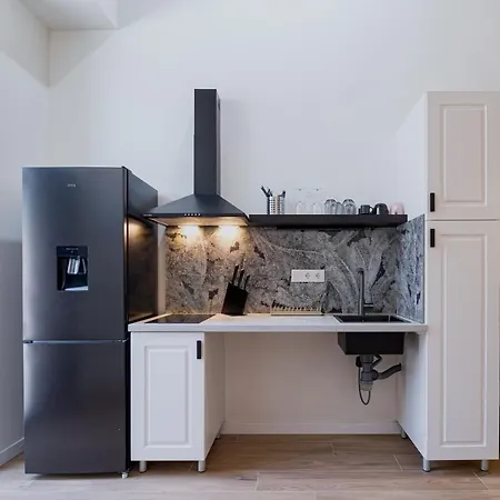 Apartment Loft Petit Noir Ciencias Valencia